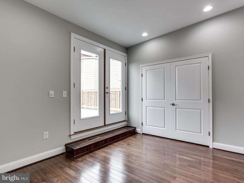 1234 Euclid Street Nw - Photo 17