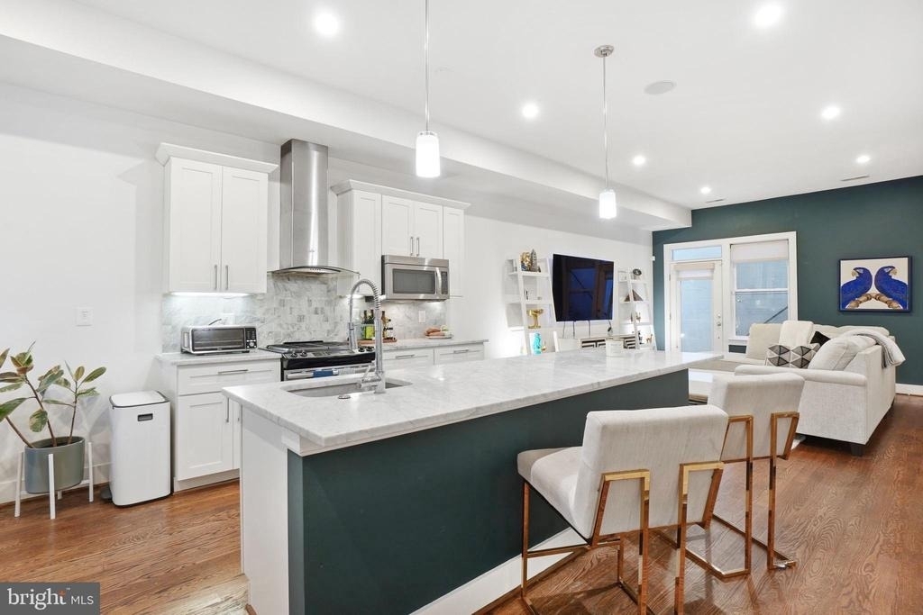 145 Adams Street Nw - Photo 1