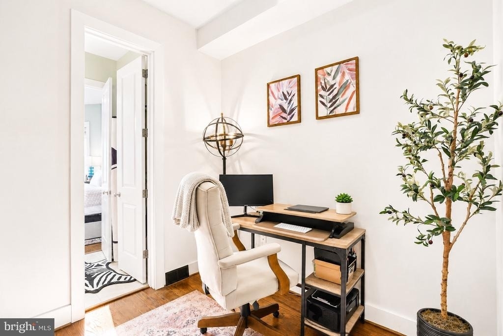145 Adams Street Nw - Photo 12