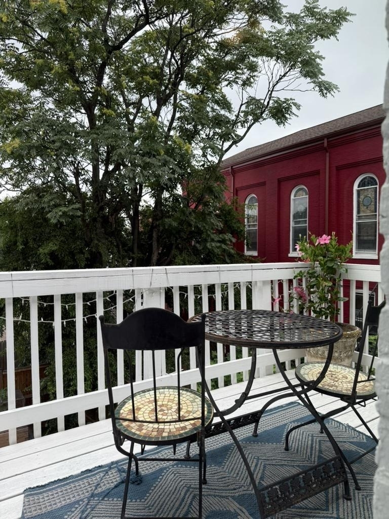 908 11th Street Ne - Photo 11
