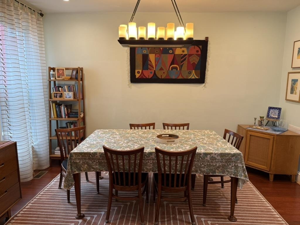 908 11th Street Ne - Photo 4