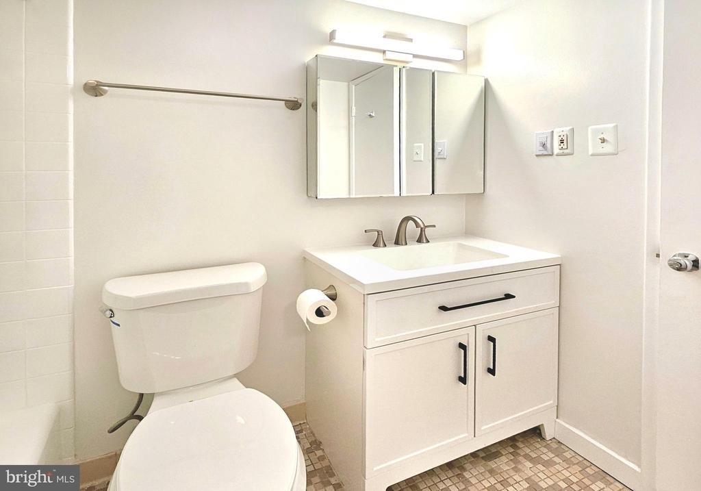 1280 21st Street Nw - Photo 10