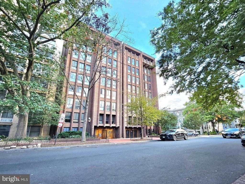 1280 21st Street Nw - Photo 21