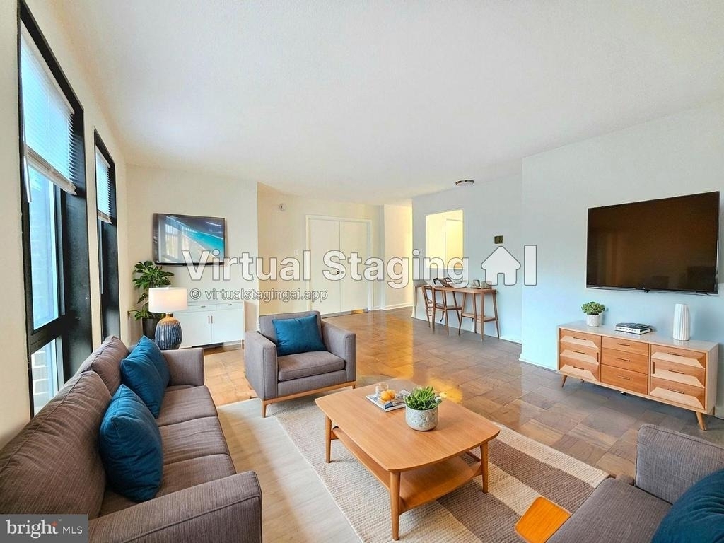 1280 21st Street Nw - Photo 2