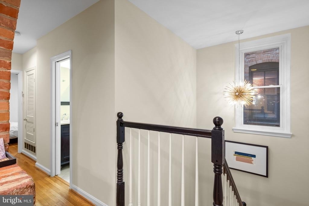 410 11th Street Ne - Photo 19