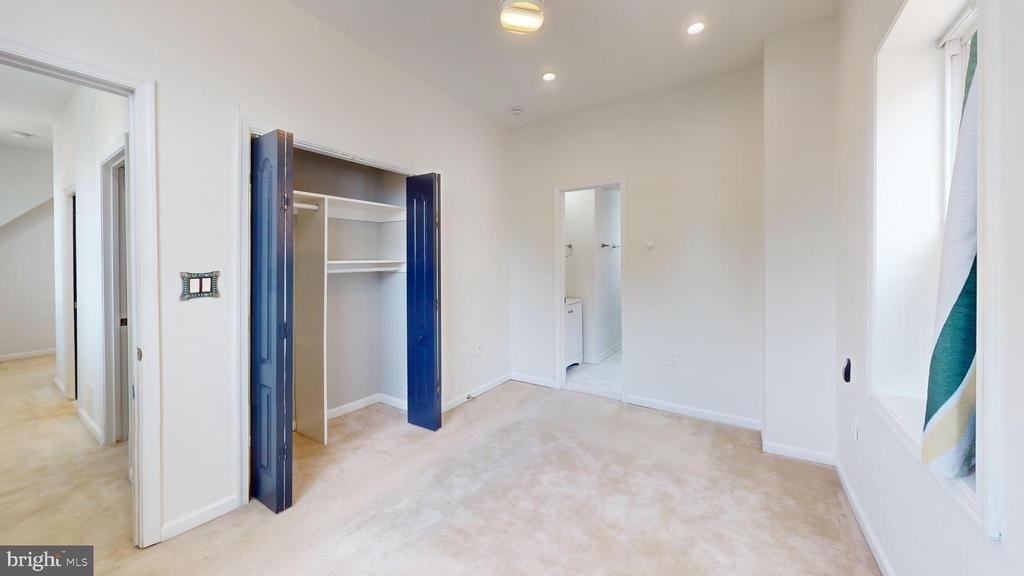 452 Oakwood Street Se - Photo 8