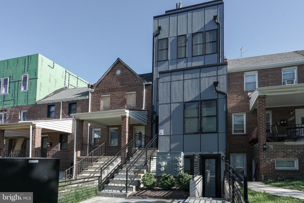 1632 K Street Ne - Photo 1