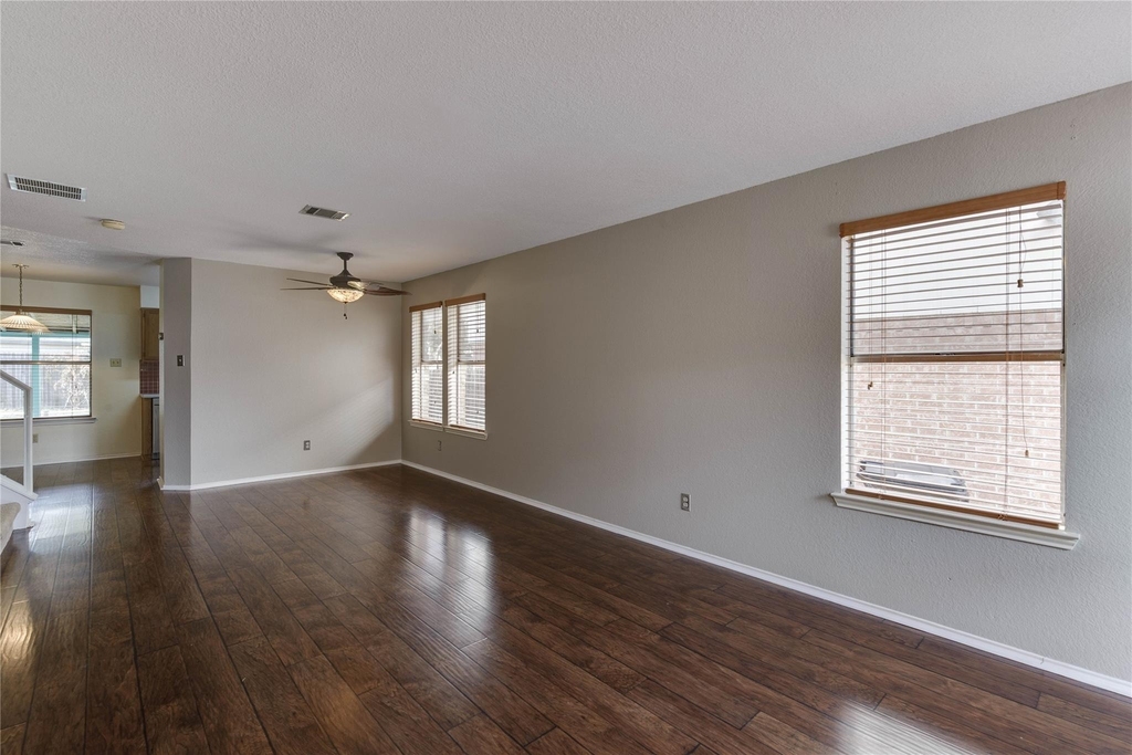 13210 Marrero Dr - Photo 5