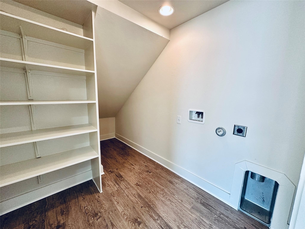 2216 Creekside Ln - Photo 9