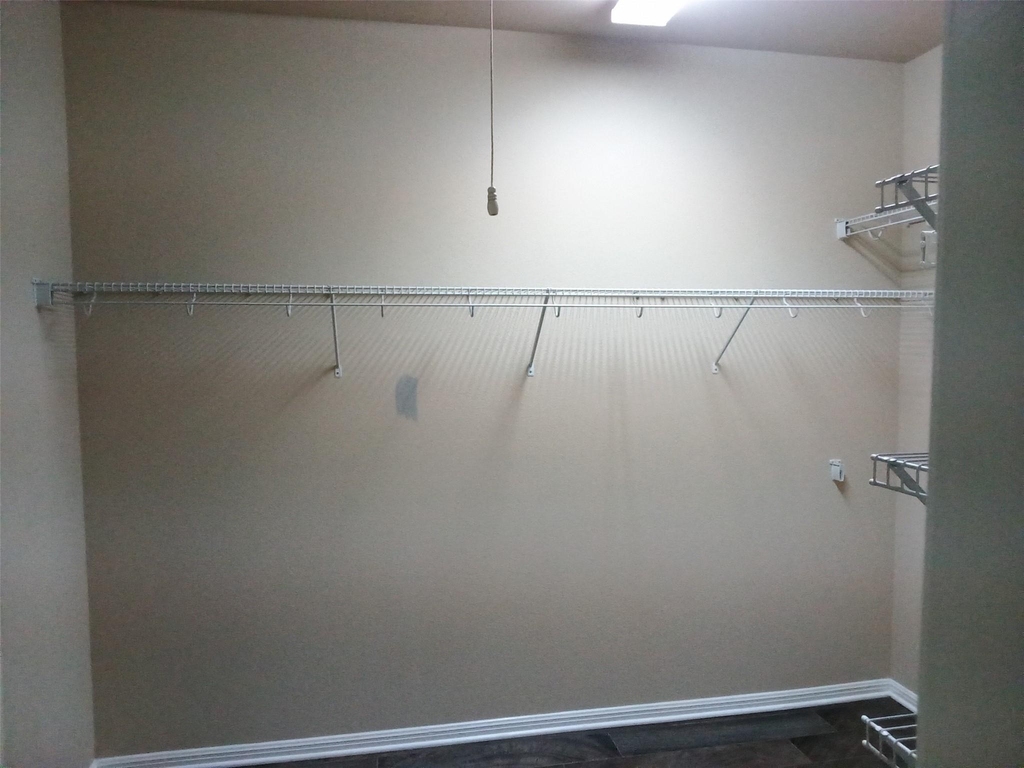 2412 Tumbling River Dr - Photo 8