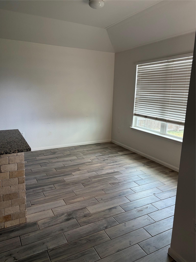 137 Rafe Ct - Photo 17