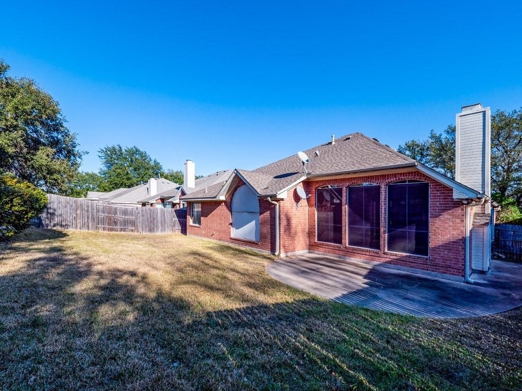 1901 Dapplegrey Ln - Photo 29