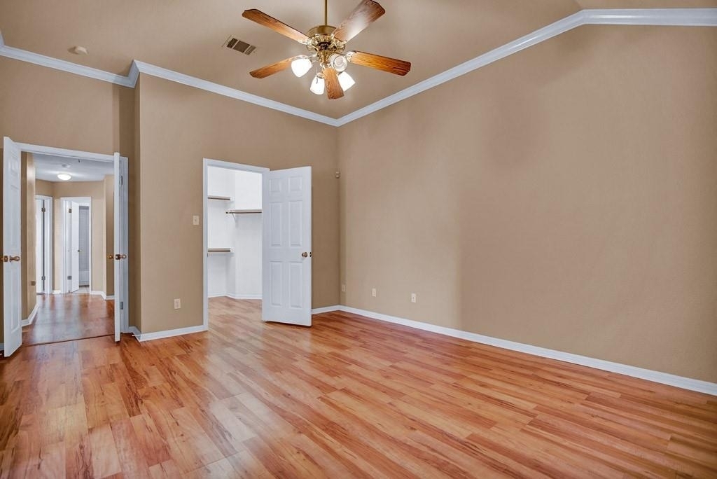 1901 Dapplegrey Ln - Photo 11