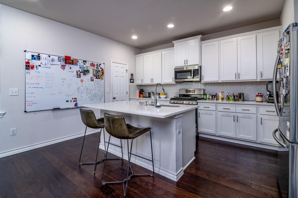 5300 Mulberry Grove Ln - Photo 6