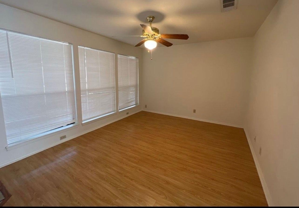 3115 Helms St - Photo 8