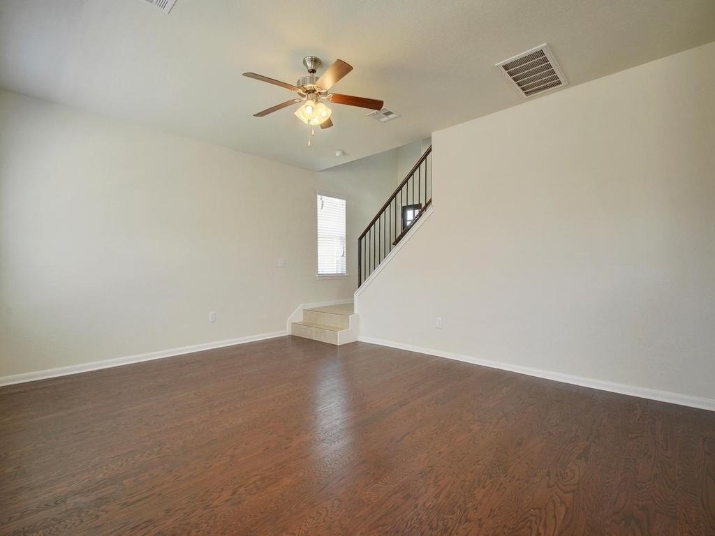 2015 Barker House Cv - Photo 5
