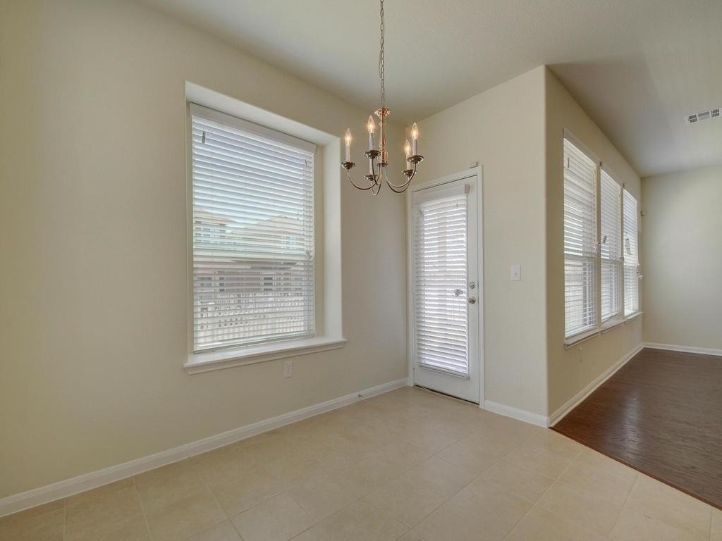 2015 Barker House Cv - Photo 13