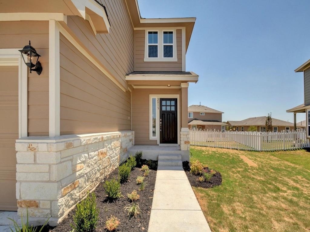 2015 Barker House Cv - Photo 2