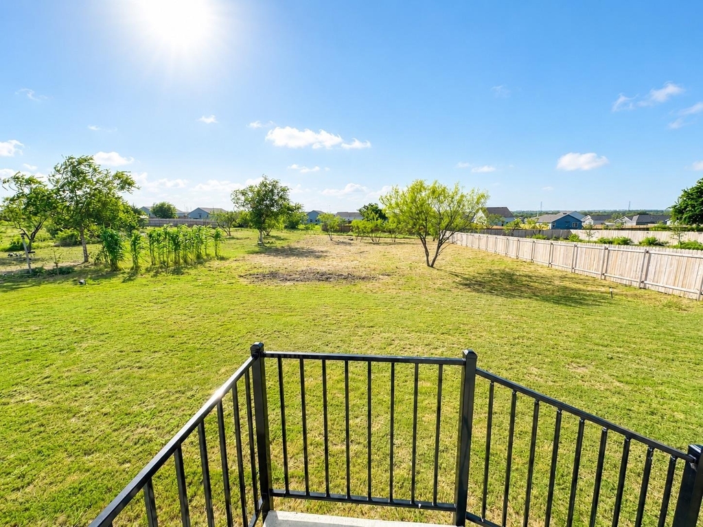 11212 Superior Bay Ln - Photo 6