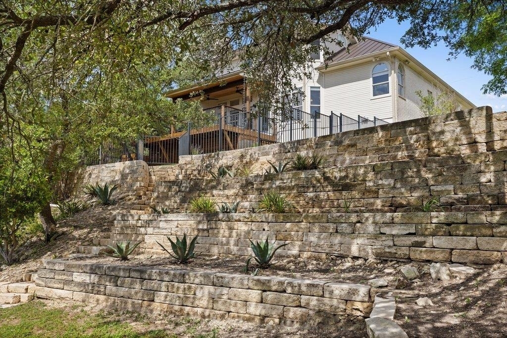 17133 Majestic Ridge Rd - Photo 33