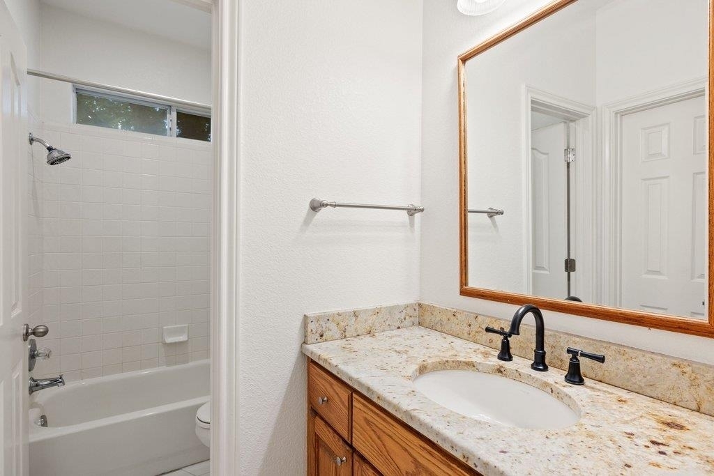 17133 Majestic Ridge Rd - Photo 23