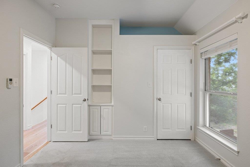 17133 Majestic Ridge Rd - Photo 16