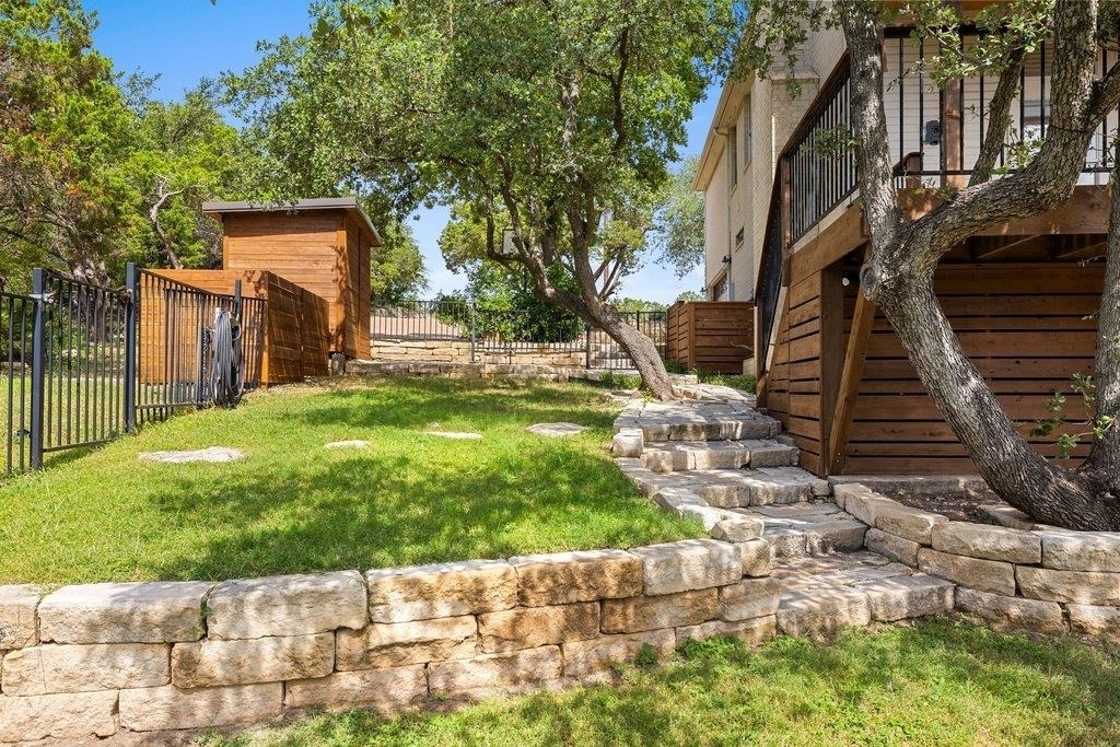17133 Majestic Ridge Rd - Photo 31