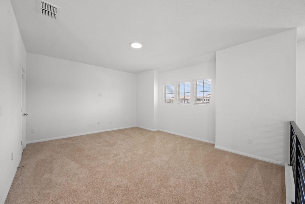185 Jackman Dr - Photo 14