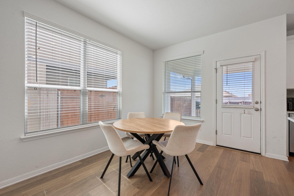 185 Jackman Dr - Photo 8