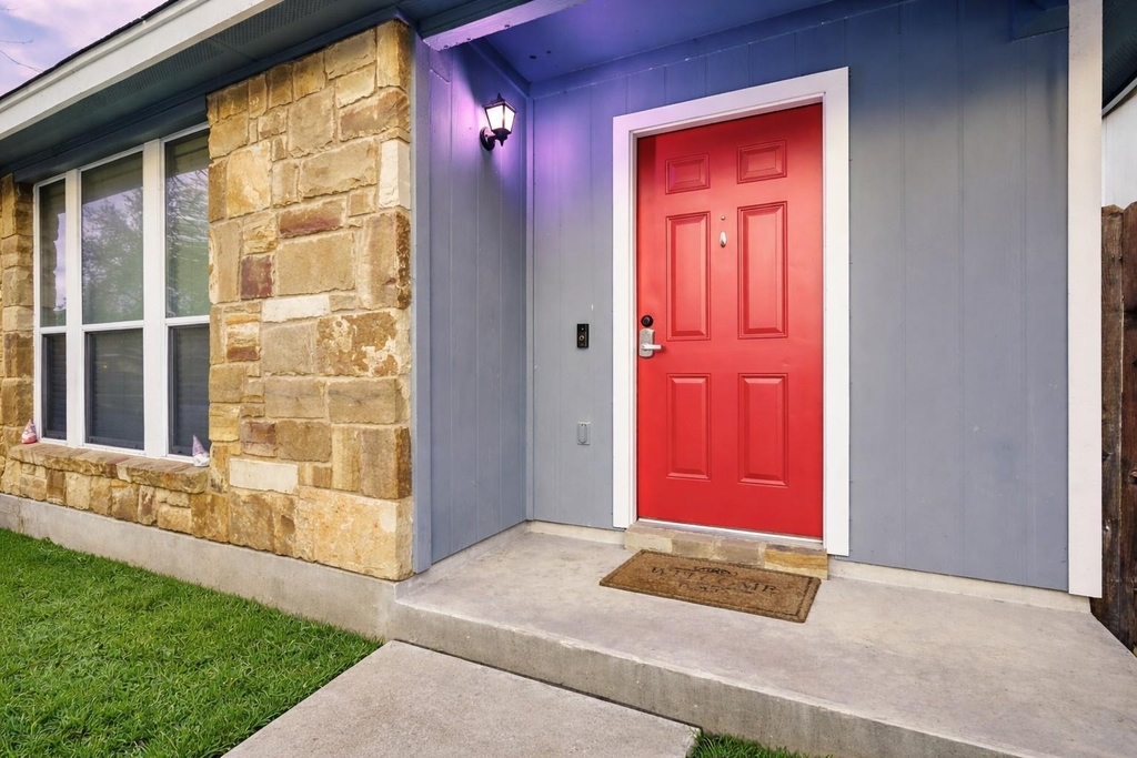 4620 Best Way Ln - Photo 1