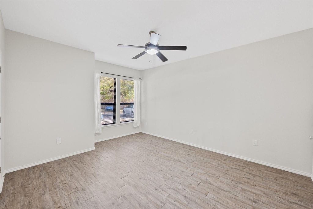 3839 Dry Creek Dr - Photo 14