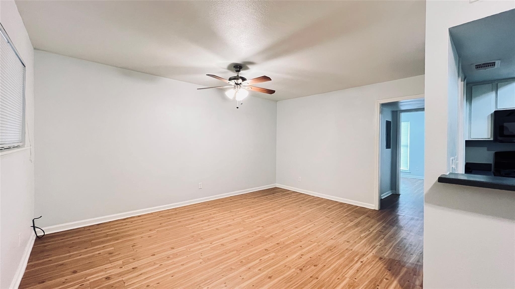 2301 Ohlen Rd - Photo 7