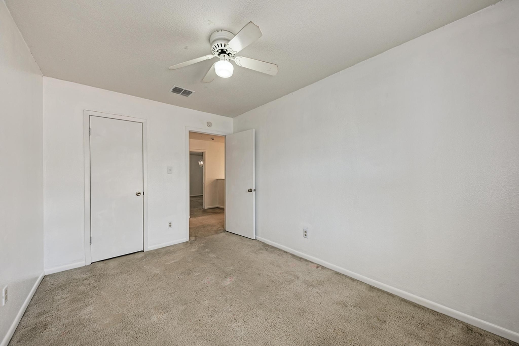 7917 Parliament Pl - Photo 26
