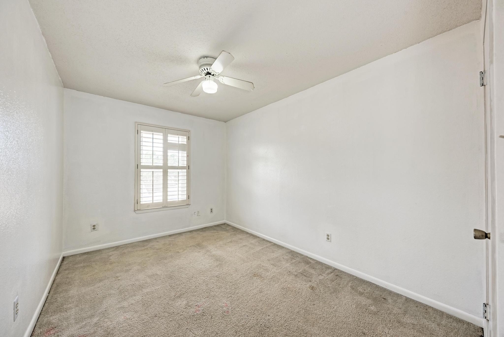 7917 Parliament Pl - Photo 25