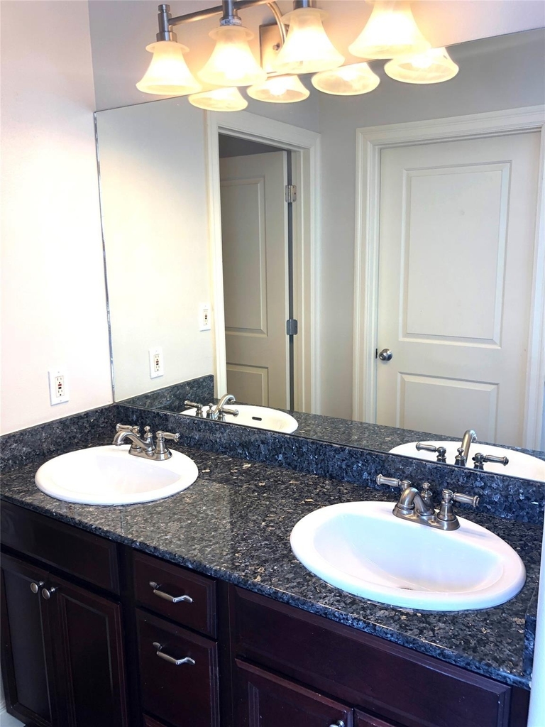 5315 Duval St - Photo 13