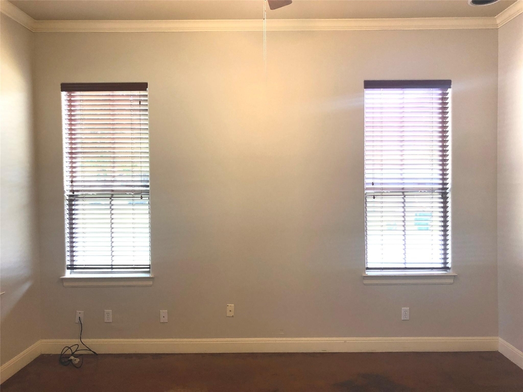 5315 Duval St - Photo 3