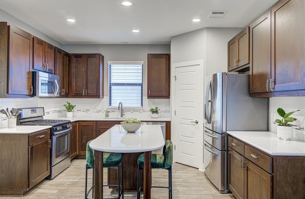 1409 Lorraine Loop - Photo 12