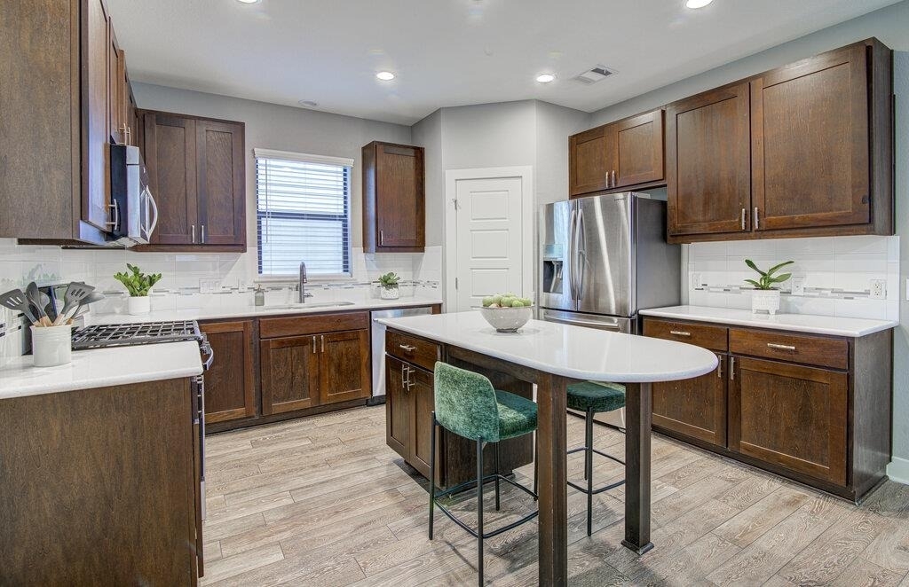 1409 Lorraine Loop - Photo 10