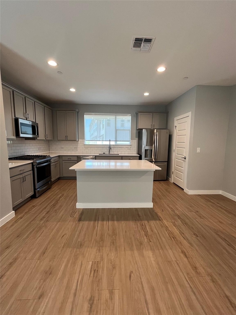 11600 Pastini Cir - Photo 8