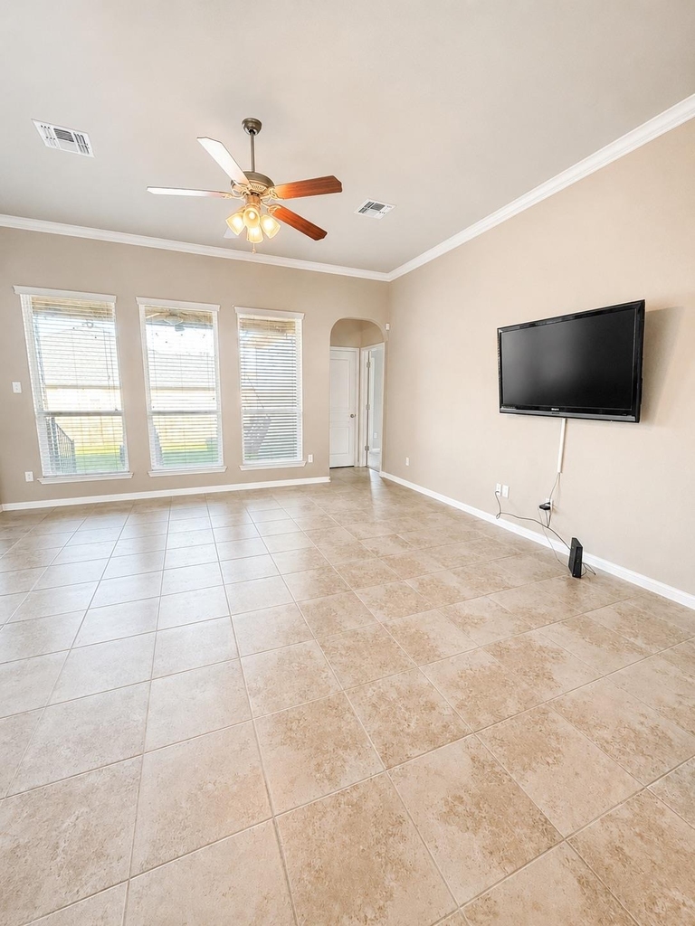 187 Chering Dr - Photo 3