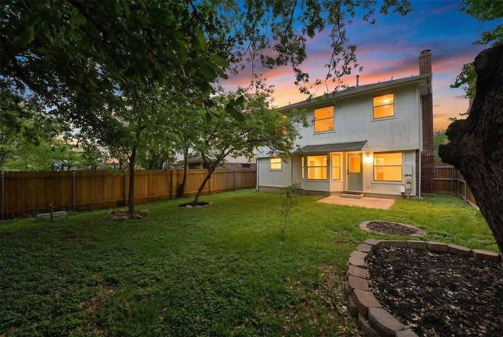 13329 Black Canyon Dr - Photo 19