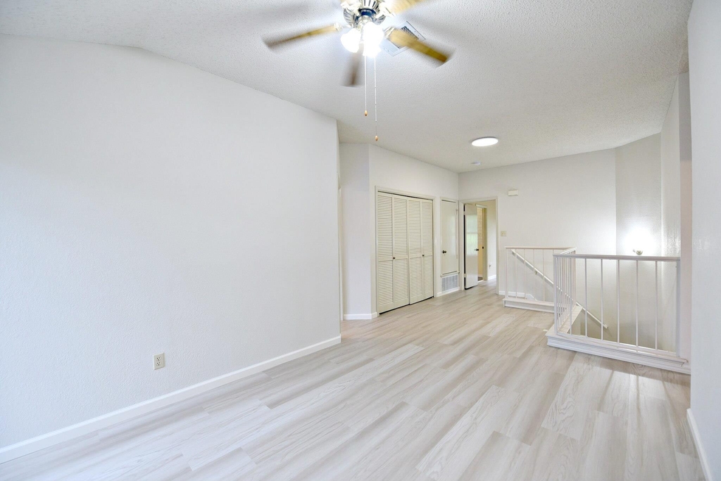 13329 Black Canyon Dr - Photo 10