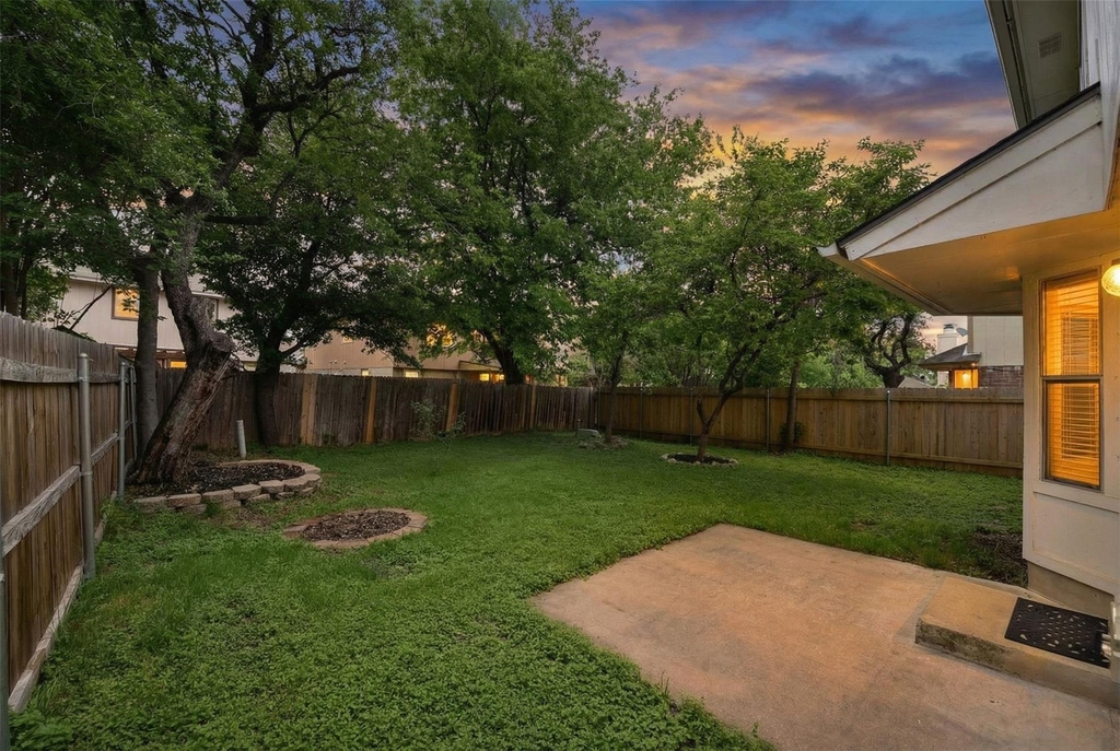 13329 Black Canyon Dr - Photo 18