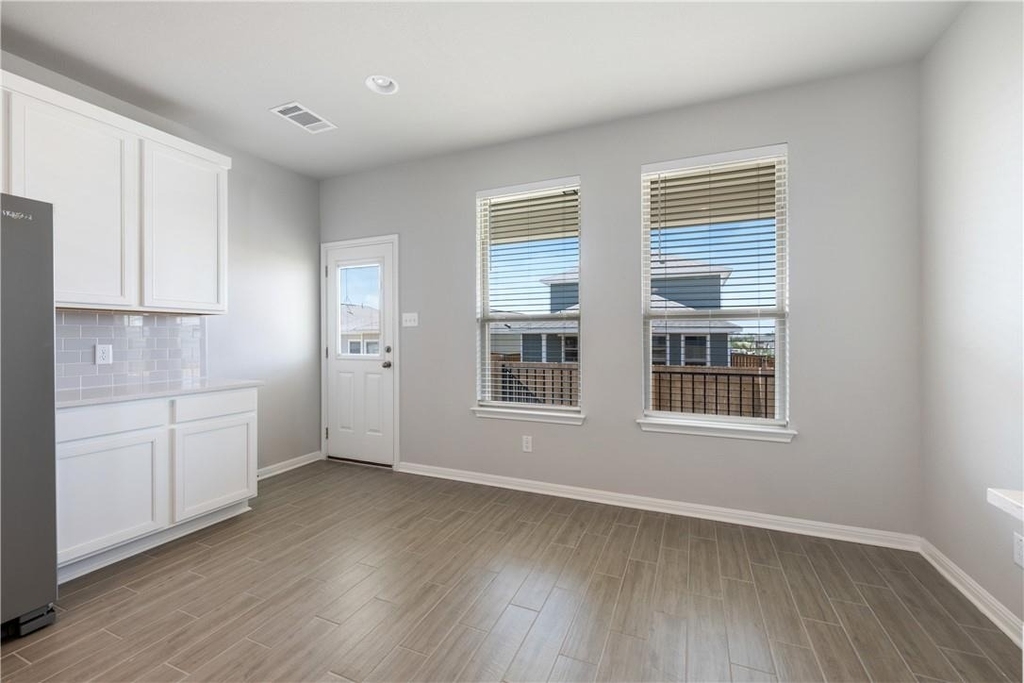 100 Drifter Ln - Photo 12