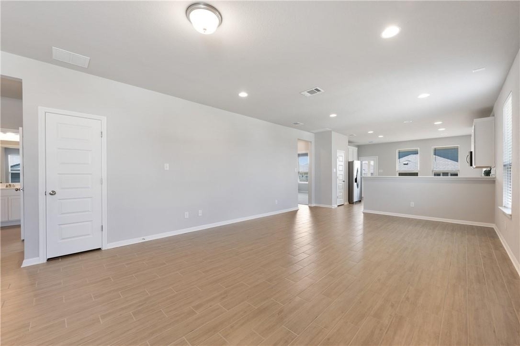 100 Drifter Ln - Photo 4