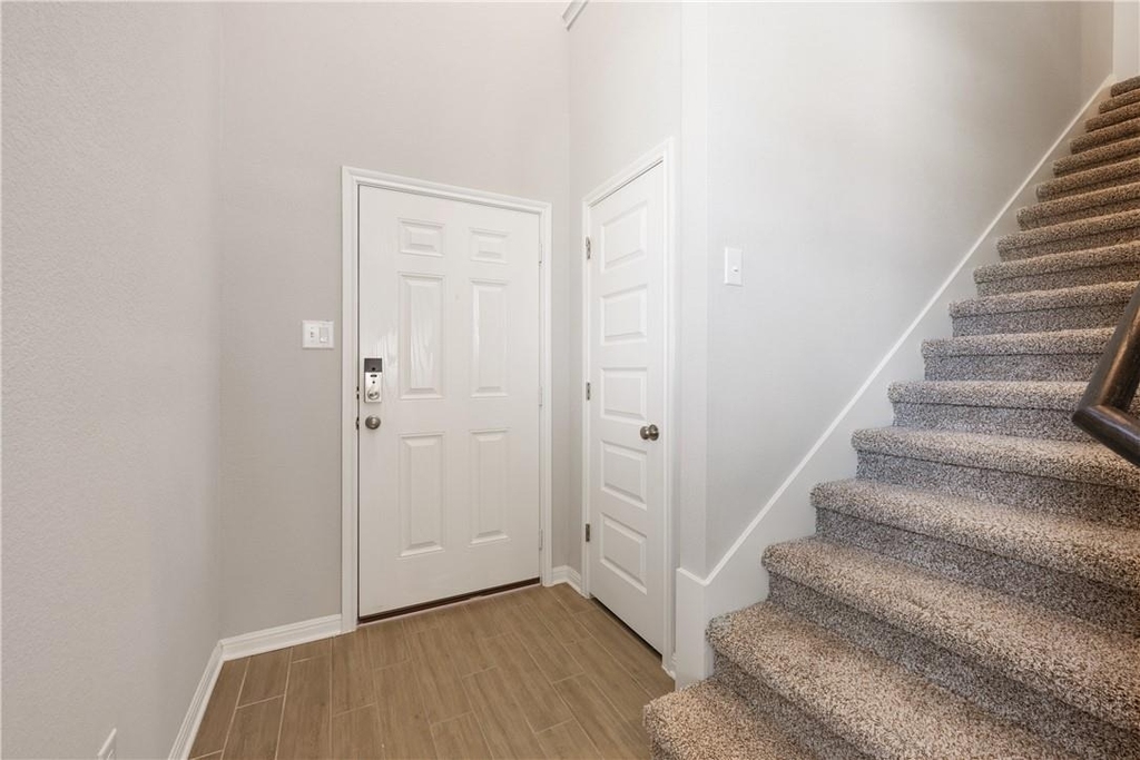 100 Drifter Ln - Photo 3