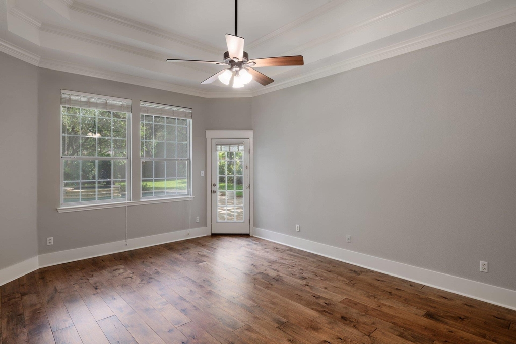 5512 Ballenton Ln - Photo 17