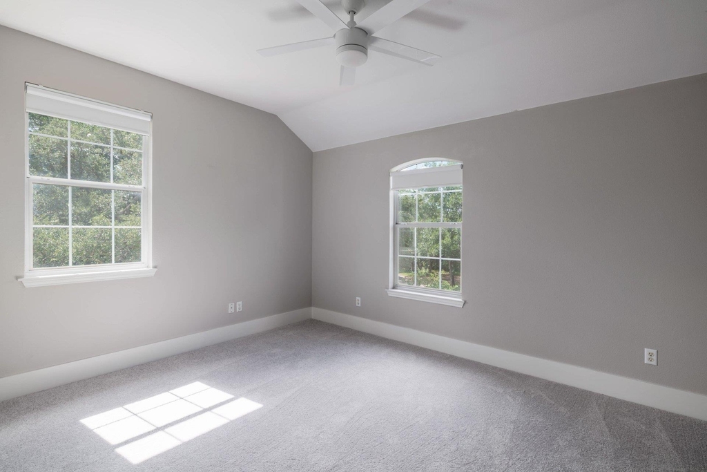 5512 Ballenton Ln - Photo 24