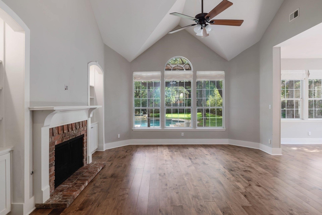 5512 Ballenton Ln - Photo 4