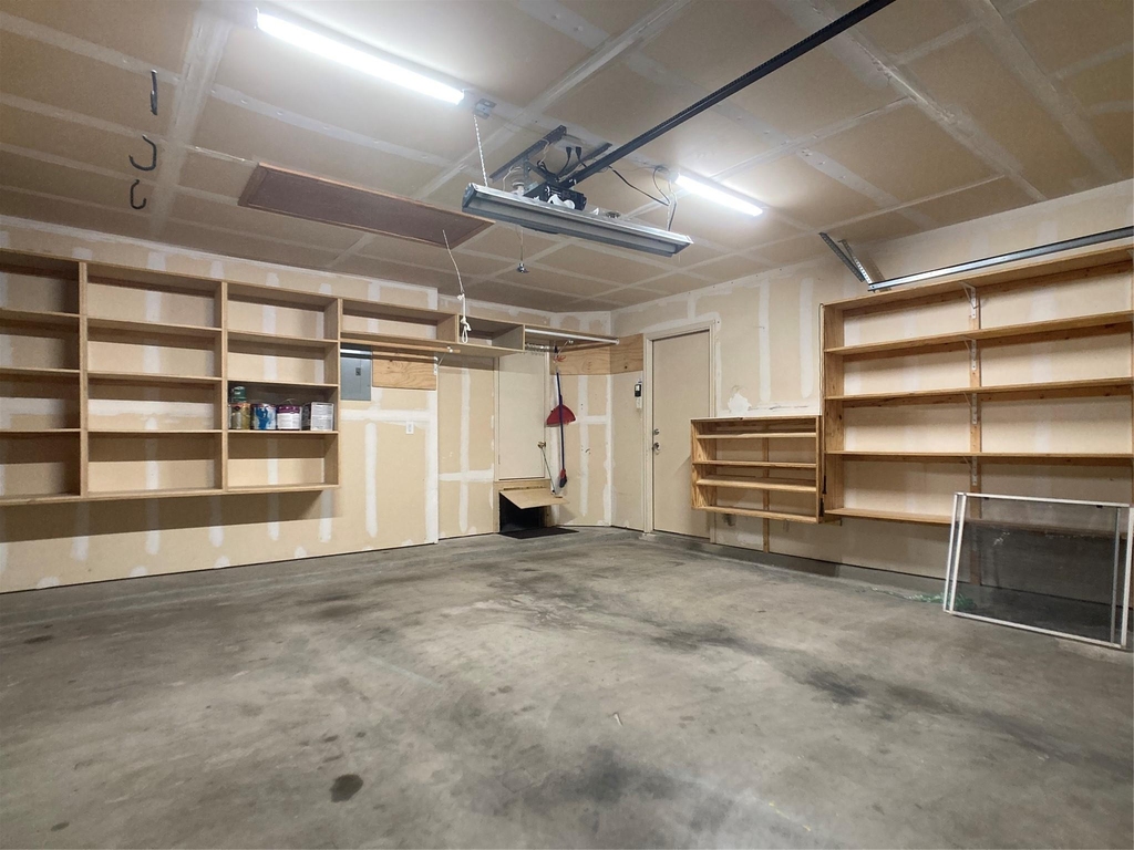 1009 Grey Castle Dr - Photo 27